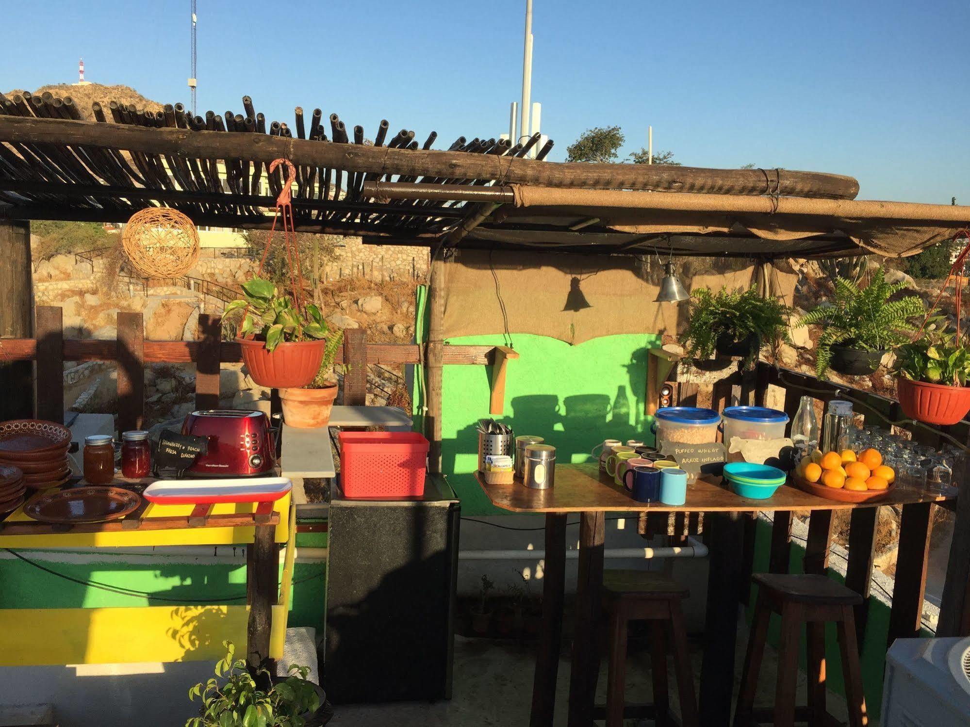 Bajas Cactus Hostel Кабо Сан Лукас Екстериор снимка